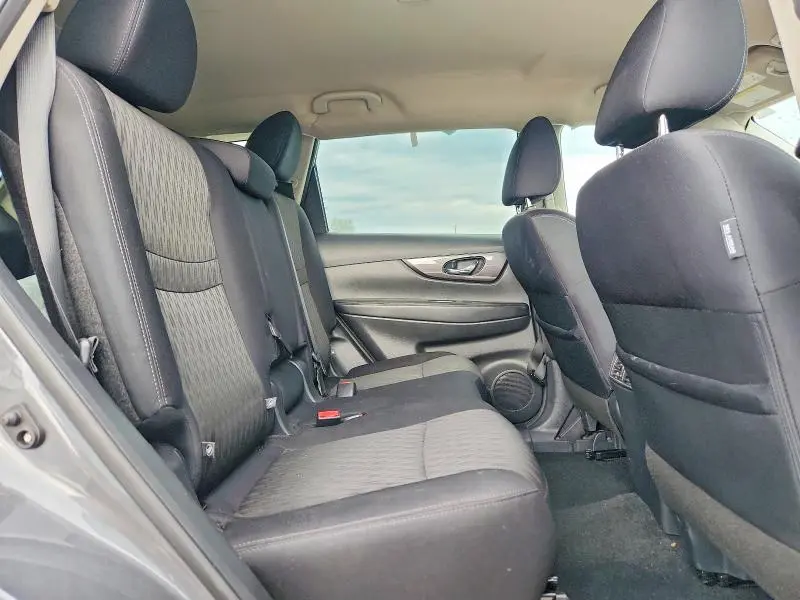 2019 NISSAN ROGUE S  