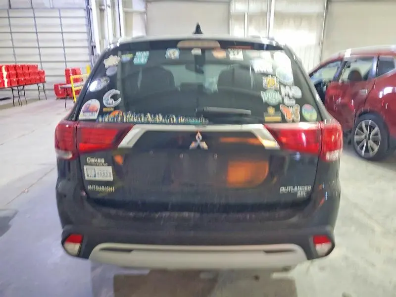 2019 MITSUBISHI OUTLANDER SE  
