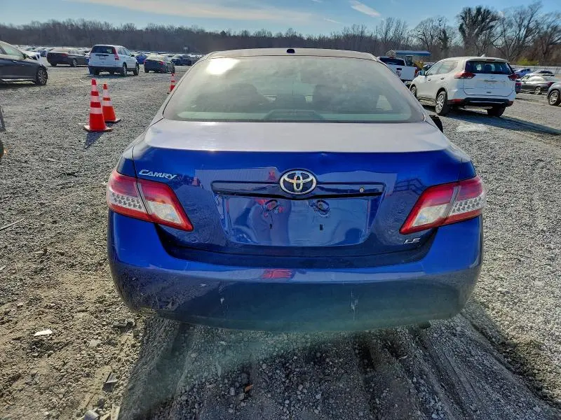 2011 TOYOTA CAMRY BASE  
