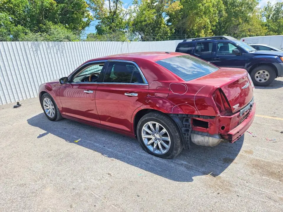 2013 CHRYSLER 300C   