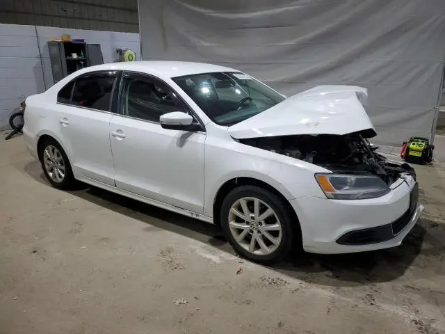 2014 VOLKSWAGEN JETTA SE  