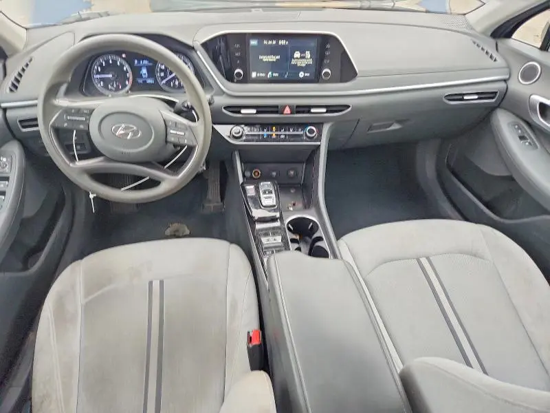 2021 HYUNDAI SONATA SE  