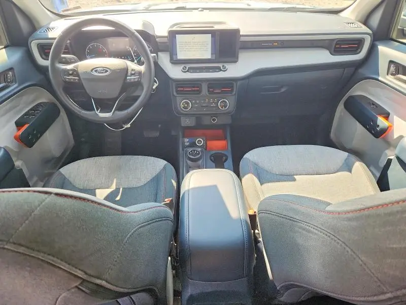 2023 FORD MAVERICK XL  