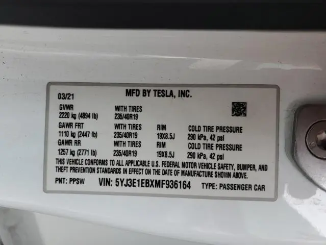 2021 TESLA MODEL 3   