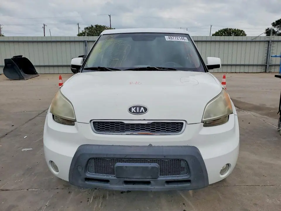 2010 KIA SOUL +  