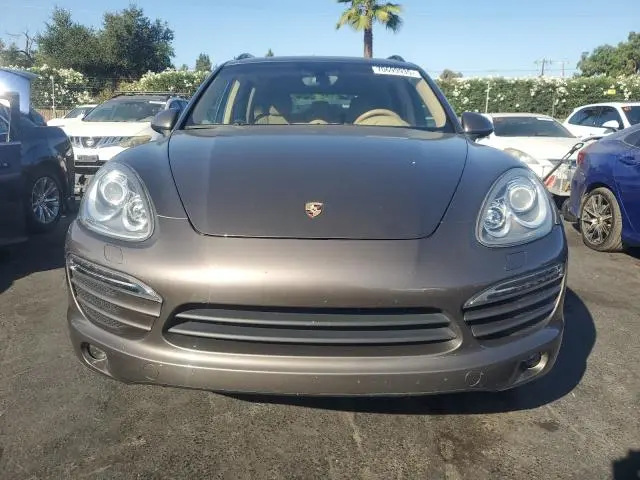 2014 PORSCHE CAYENNE