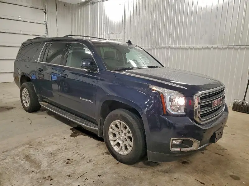 2017 GMC YUKON XL K1500 SLT  