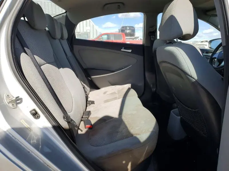 2013 HYUNDAI ACCENT GLS  