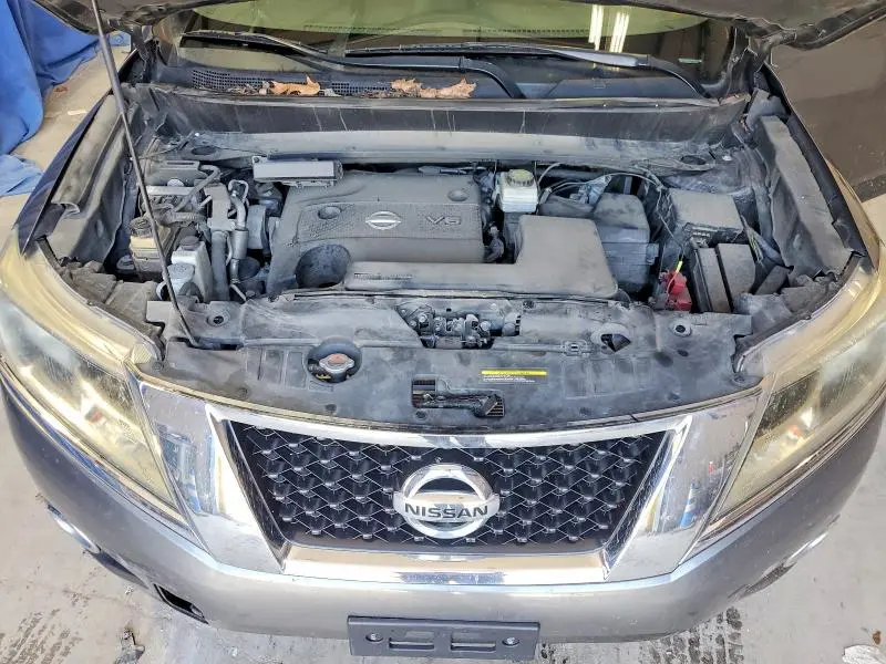 2015 NISSAN PATHFINDER S  