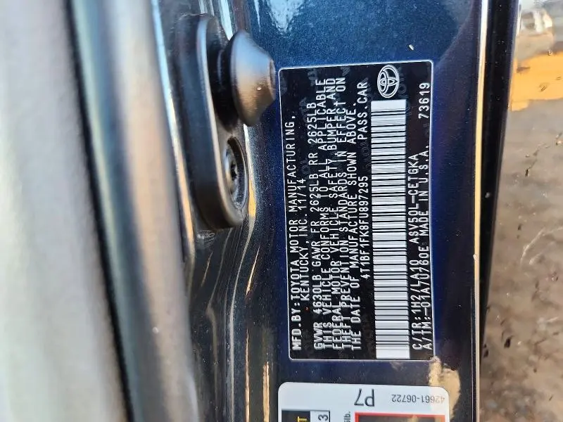 2015 TOYOTA CAMRY XLE  