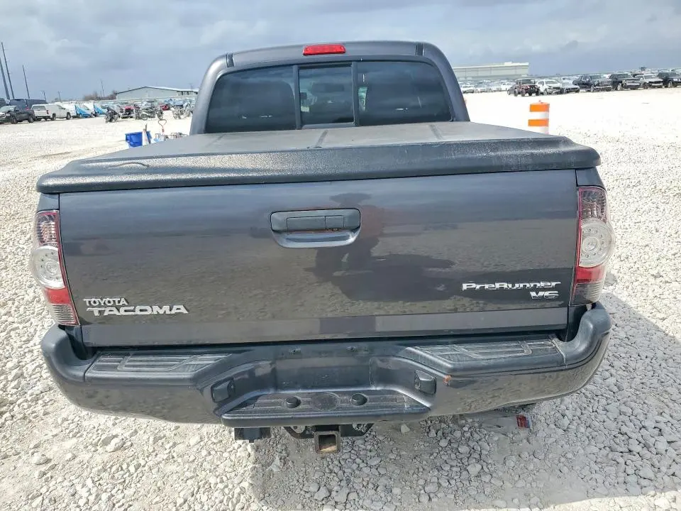 2013 TOYOTA TACOMA PRERUNNER V6  