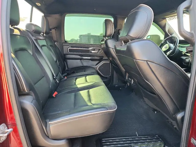2019 RAM 1500 LARAMIE  