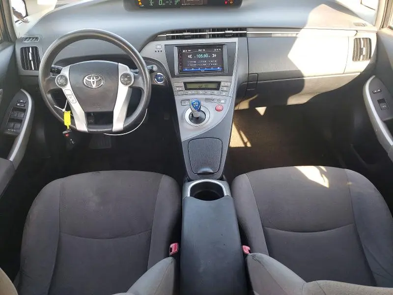 2013 TOYOTA PRIUS ONE  
