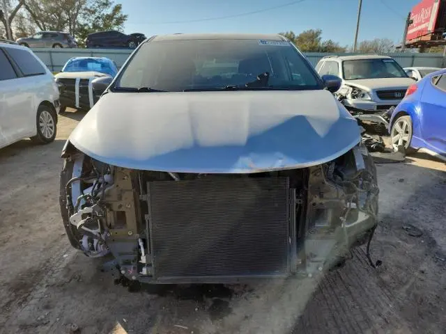 2021 CHRYSLER VOYAGER LX  