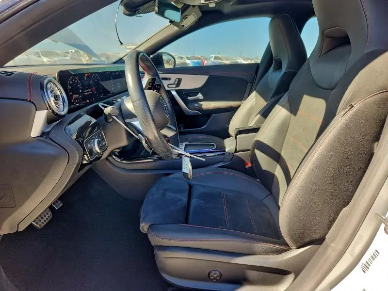2024 MERCEDES-BENZ CLA 250  