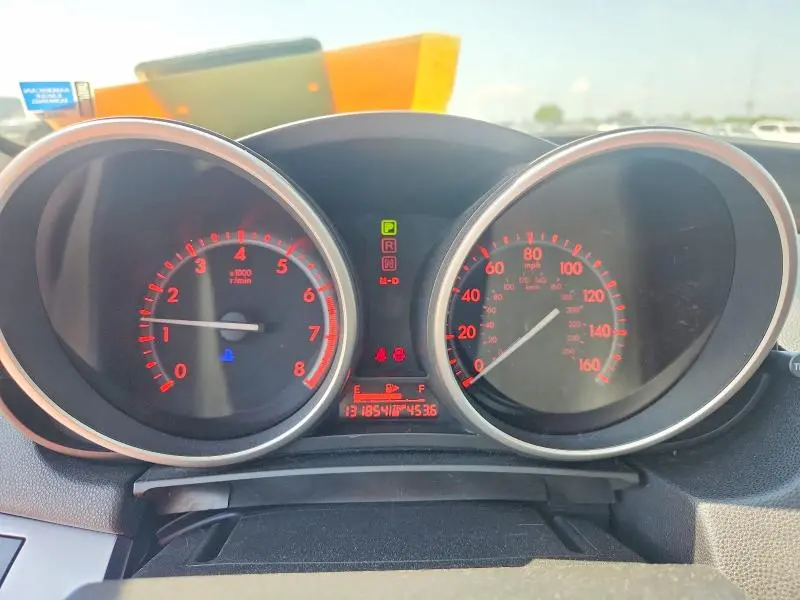 2011 MAZDA 3 S  