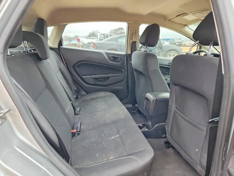 2019 FORD FIESTA SE  