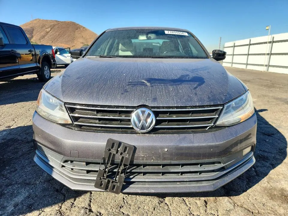 2016 VOLKSWAGEN JETTA SPORT  