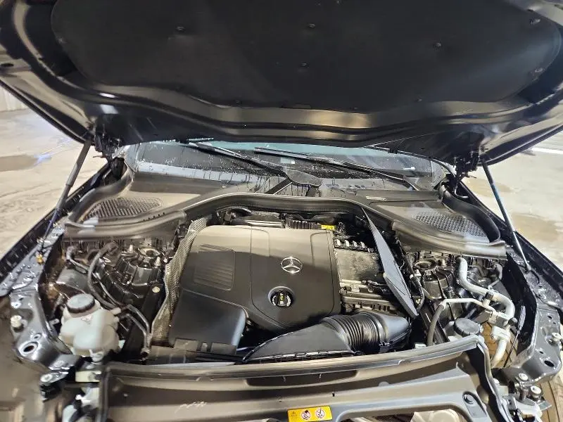 2023 MERCEDES-BENZ GLC 300 4MATIC  