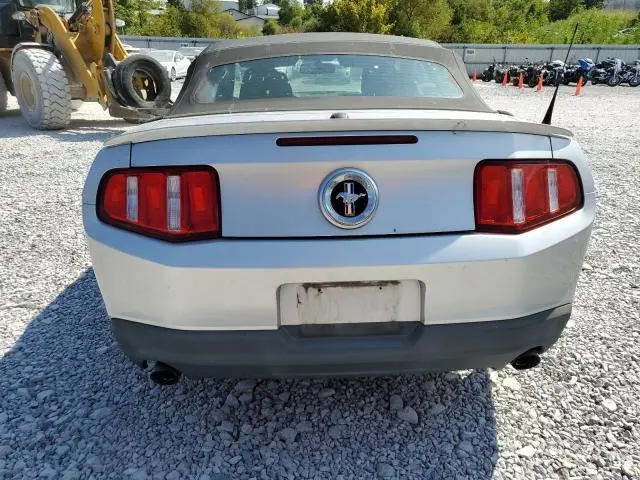 2011 FORD MUSTANG