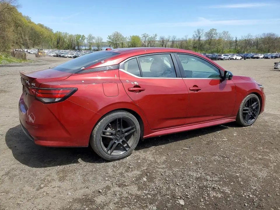 2021 NISSAN SENTRA SR  