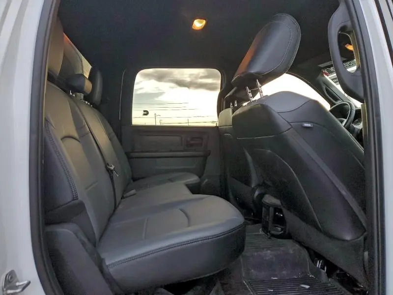 2025 RAM 2500 TRADESMAN  