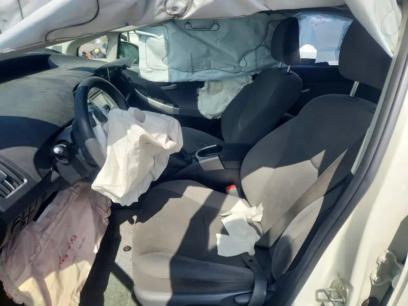 2015 TOYOTA PRIUS TWO  