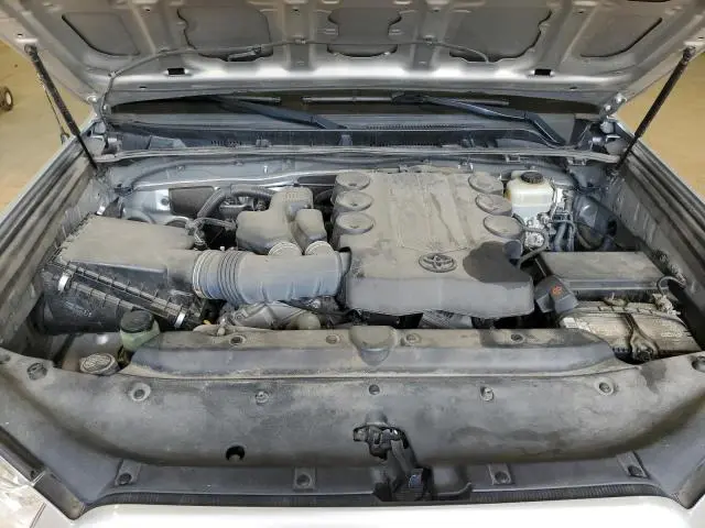 2011 TOYOTA 4RUNNER SR5  