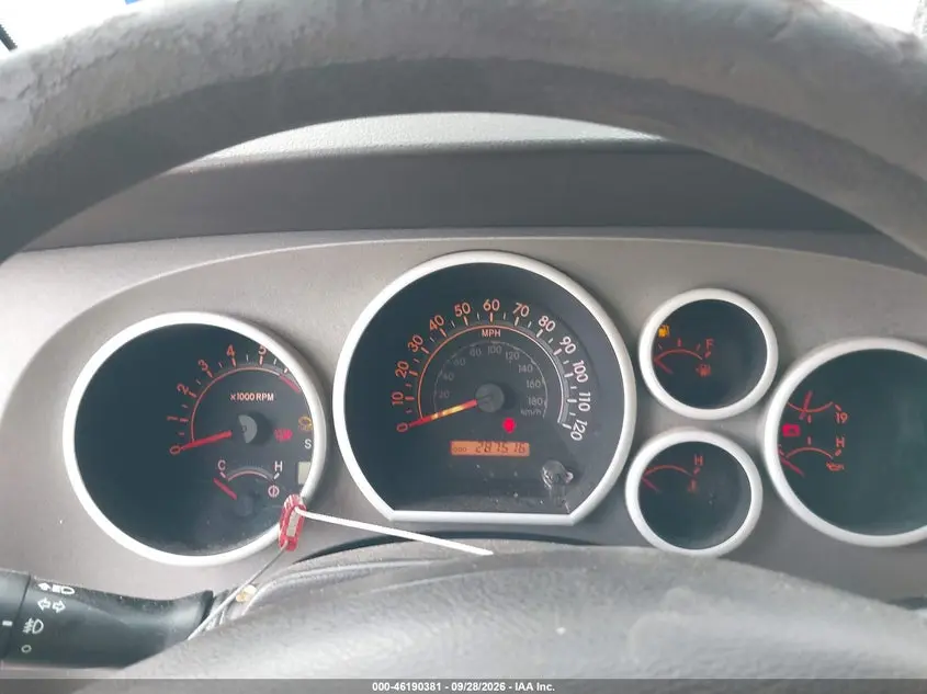 2010 TOYOTA TUNDRA 4WD TRUCK GRADE 4.6L V8 (A6)
