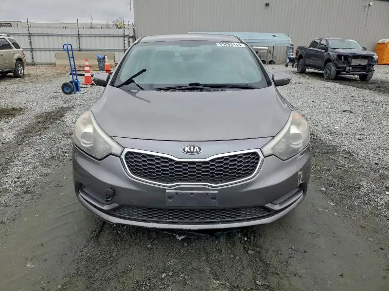 2016 KIA FORTE LX  