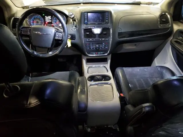 2016 CHRYSLER TOWN & COUNTRY LIMITED  