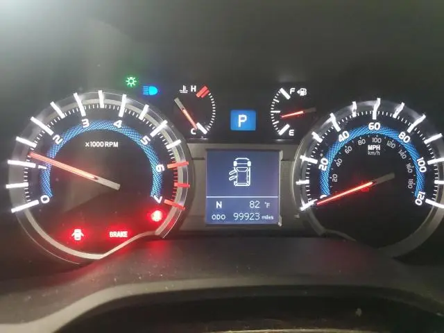 2014 TOYOTA 4RUNNER SR5  