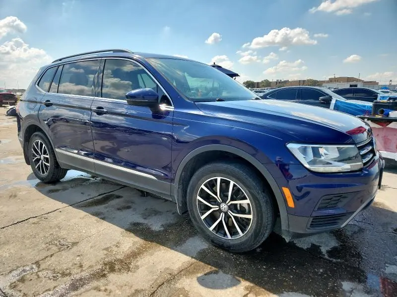 2021 VOLKSWAGEN TIGUAN SE  