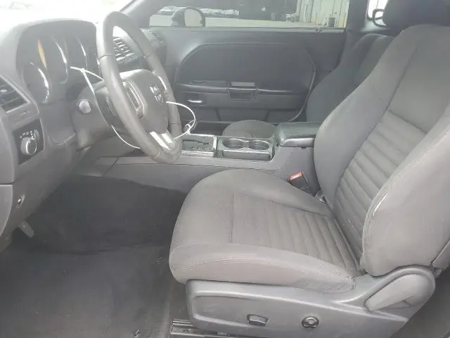 2013 DODGE CHALLENGER SXT  