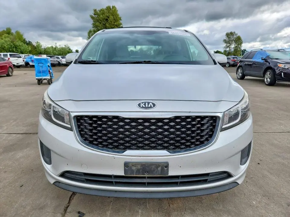 2016 KIA SEDONA LX  