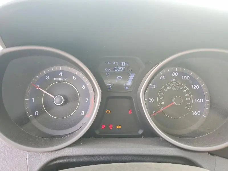 2011 HYUNDAI ELANTRA GLS  