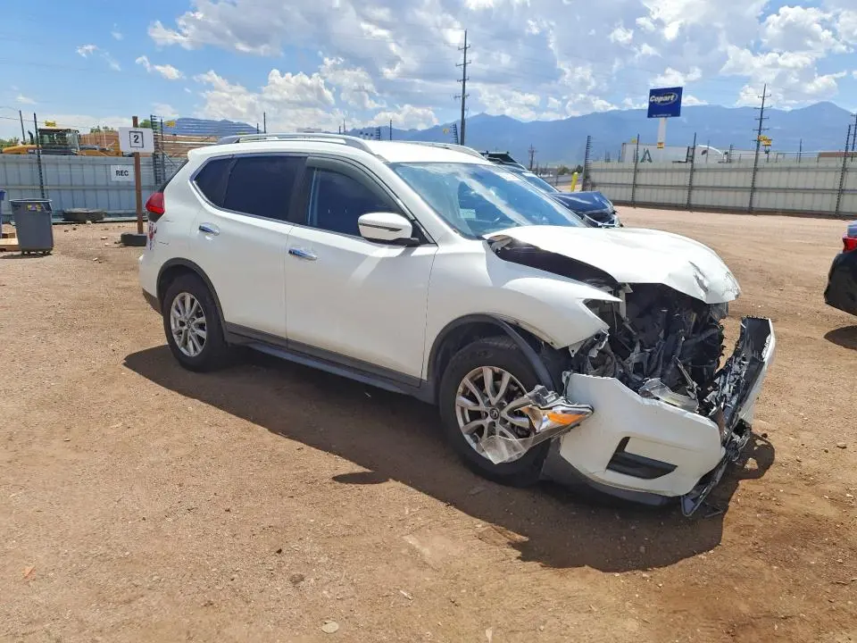 2017 NISSAN ROGUE SV  
