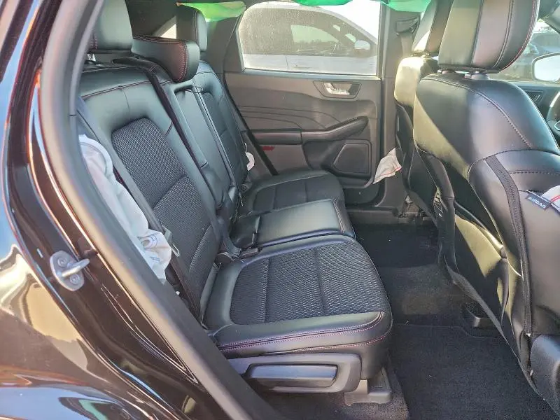 2024 FORD ESCAPE ST LINE  