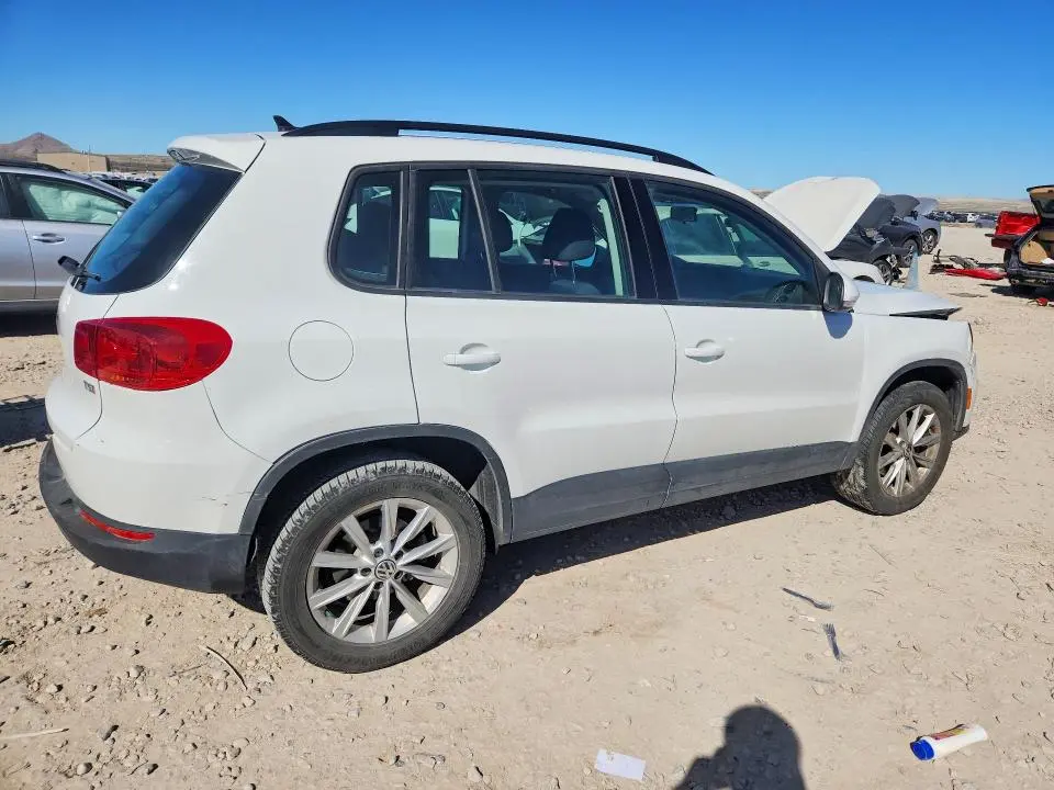 2017 VOLKSWAGEN TIGUAN S  