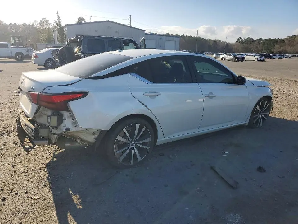 2020 NISSAN ALTIMA 2.5 SR  