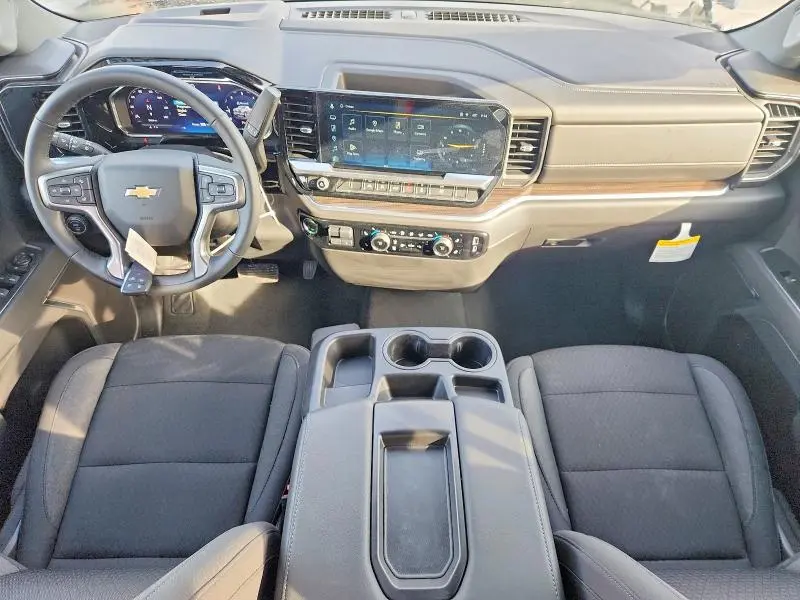 2026 CHEVROLET SILVERADO C1500 LT  
