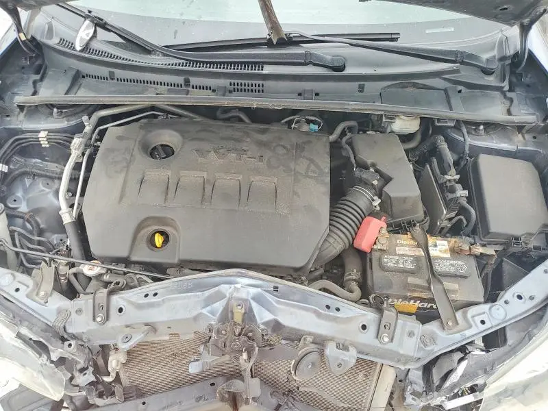 2018 TOYOTA COROLLA SE  