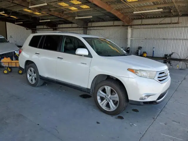 2013 TOYOTA HIGHLANDER LIMITED  
