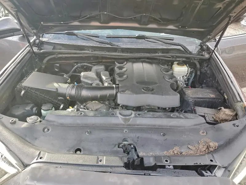 2014 TOYOTA 4RUNNER SR5  