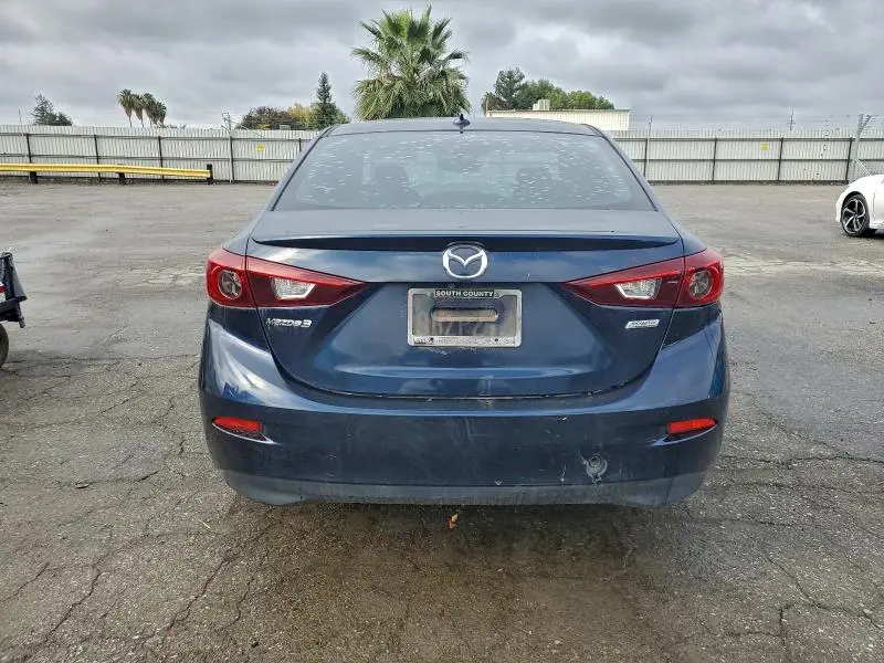 2016 MAZDA MAZDA3   