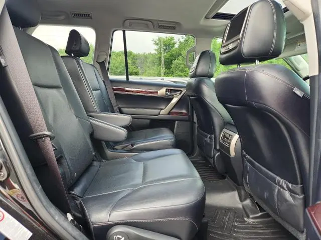 2017 LEXUS GX 460  