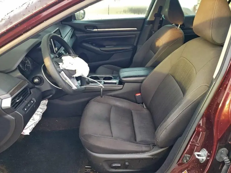 2023 NISSAN ALTIMA SV  