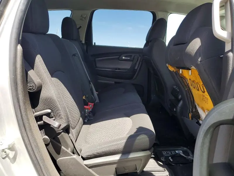 2012 CHEVROLET TRAVERSE LT  