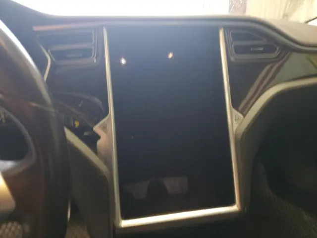 2015 TESLA MODEL S   