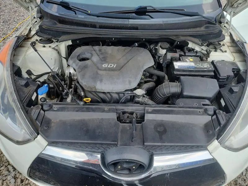 2012 HYUNDAI VELOSTER BASE  